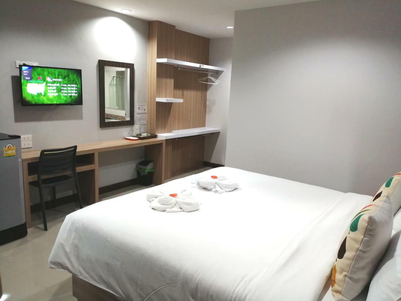 The Like Hotel Udon Thani Exteriör bild