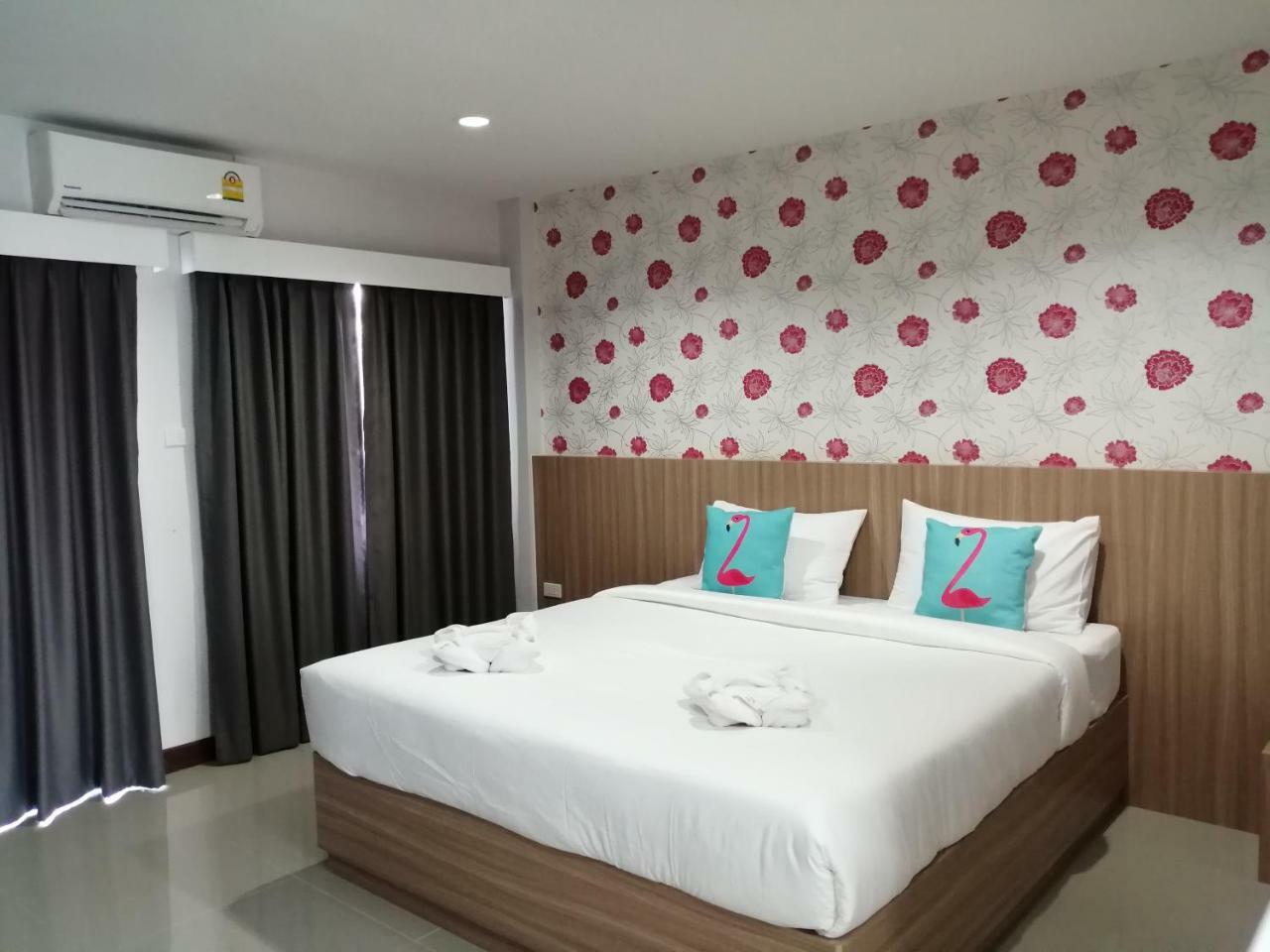 The Like Hotel Udon Thani Exteriör bild