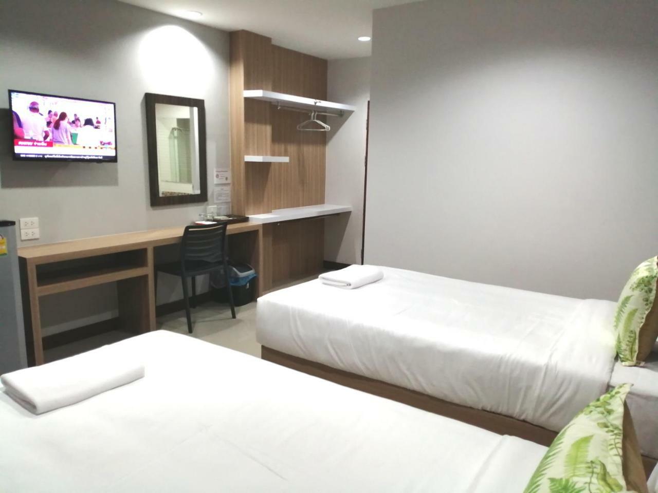 The Like Hotel Udon Thani Exteriör bild